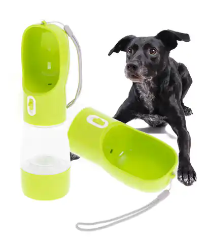 ⁨Bottle portable water and food dispenser for dogs green⁩ at Wasserman.eu