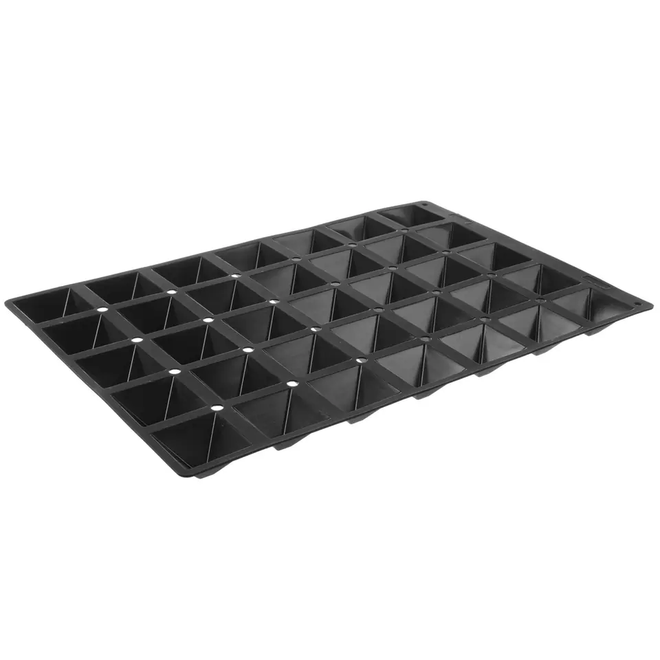⁨Foremki silikonowe nieprzywierające do pieczenia PYRAMIDE 600x400mm Hendi 676264⁩ w sklepie Wasserman.eu