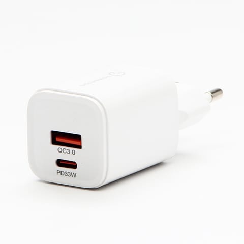 ⁨Powerton Zasilacz / sieciowy adapter 33W, 2-portowy, USB-C, USB-A⁩ w sklepie Wasserman.eu