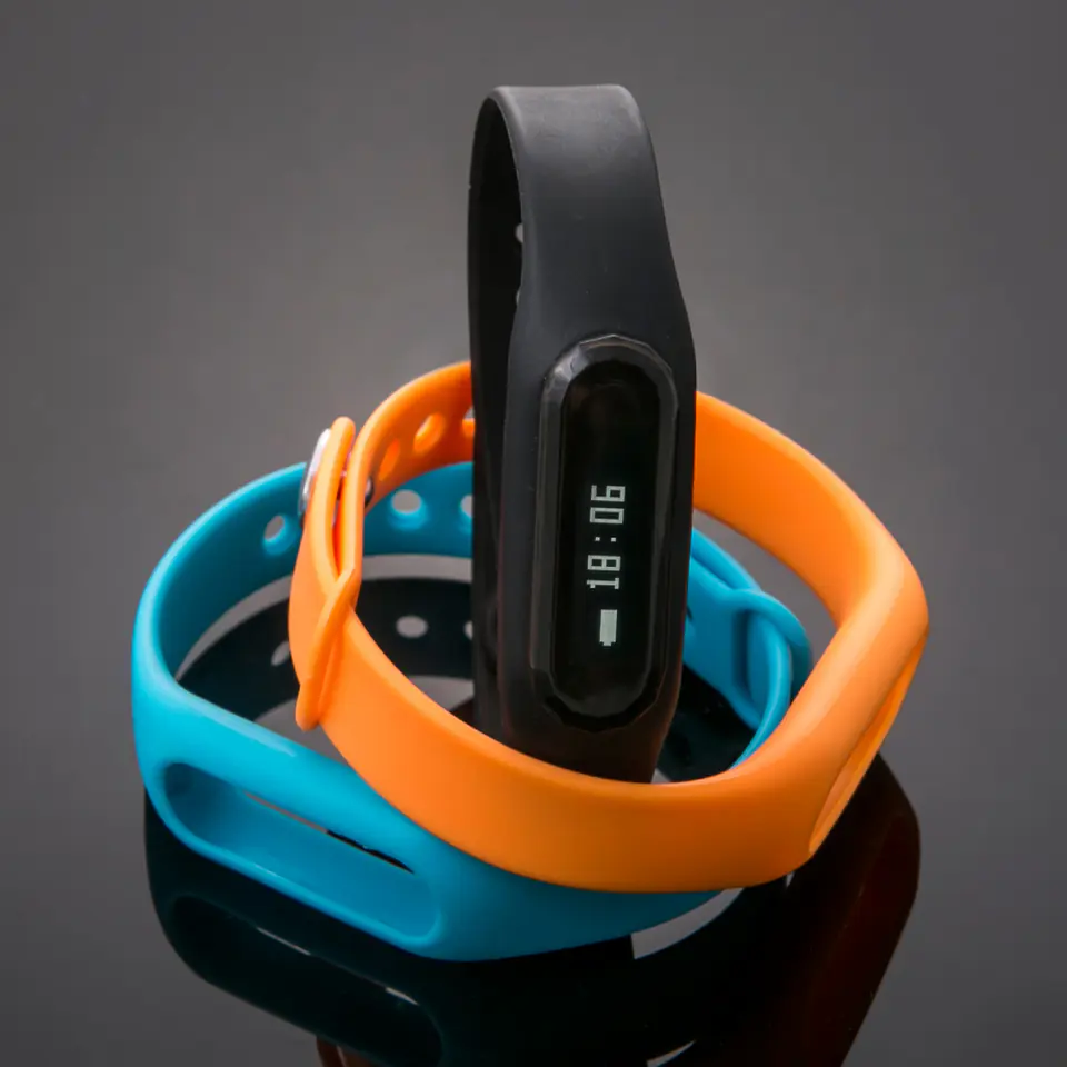 ⁨SPORTS BAND WITH HEART RATE MONITOR - BLACK/ORANGE WATERPROOF - IP65⁩ at Wasserman.eu