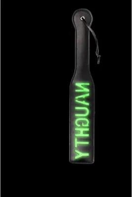 ⁨Ouch! Glow in the Dark - fluorescencyjne wiosło z napisem NAUGHTY⁩ w sklepie Wasserman.eu