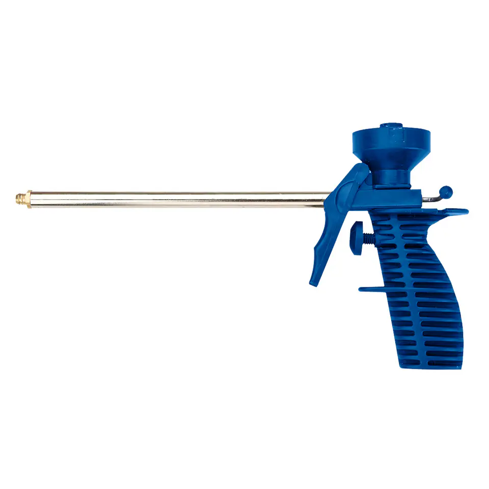 ⁨Mounting foam gun⁩ at Wasserman.eu