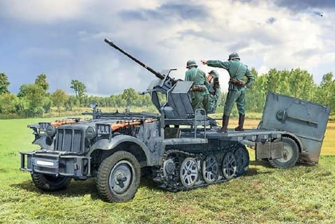 ⁨Plastic model Sd.Kfz 10/4 with Flak 30 and Crew 1/35⁩ at Wasserman.eu