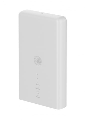 ⁨Router MC889 ODU 5G + zestaw do montażu na szybie Gecko Window Type⁩ w sklepie Wasserman.eu