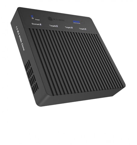 ⁨ICY BOX IB-4013MCL-C4 4-Bay NVMe SSD Docking⁩ at Wasserman.eu