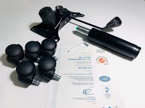 ⁨.Fotel obrotowy do biurka CARRERA M ALCANTARA BLACK + RED⁩ w sklepie Wasserman.eu