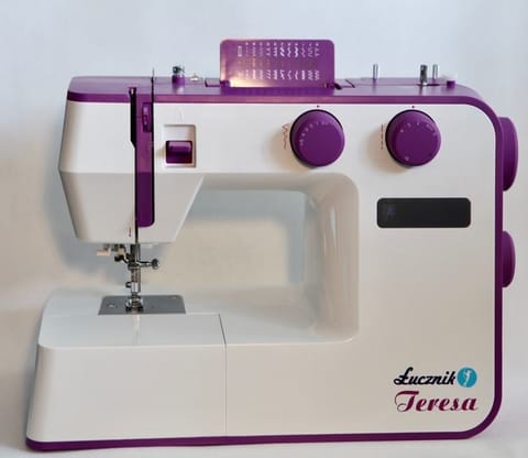 ⁨Sewing machine Teresa⁩ at Wasserman.eu