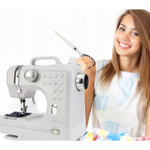 ⁨CLATRONIC NM 3795 sewing machine⁩ at Wasserman.eu