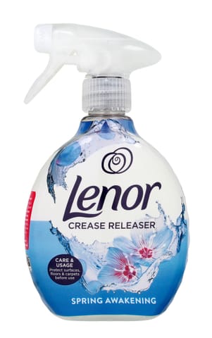 Lenor Crease Releaser Spring Awakening Iron Spray 500 ml at Wasserman.eu