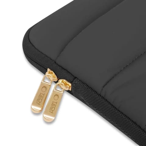 ⁨Etui Ochronne Tech-Protect Fluffy do Laptopa 13–14" Black⁩ w sklepie Wasserman.eu