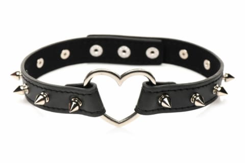 ⁨XR Brands Spiked Heart Choker Black - Pasek z Ćwiekami Vegan 42 cm⁩ w sklepie Wasserman.eu
