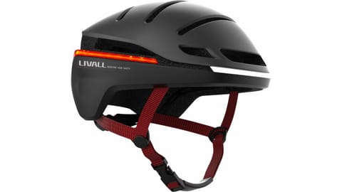 ⁨Kask szosowy 52-55cm światła LED czujnik upadku SOS czarny⁩ w sklepie Wasserman.eu