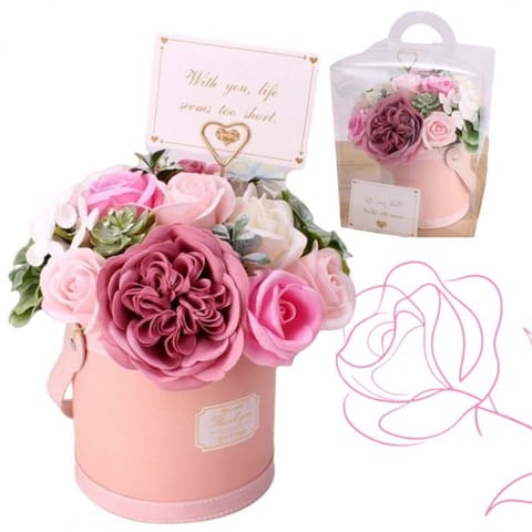 ⁨Flower box, bukiet zapachowych kwiatów mydlanych w pudełku BUK10R⁩ w sklepie Wasserman.eu