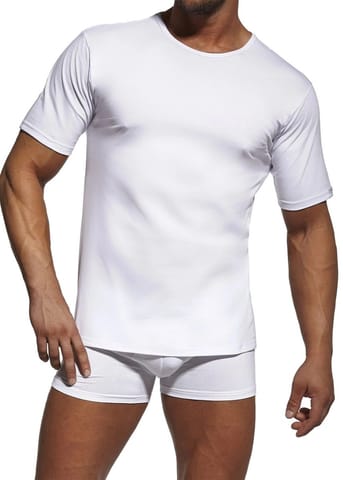 ⁨KOSZULKA CORNETTE AU-202 4-5XL BIA (kolor biały, rozmiar 4XL)⁩ w sklepie Wasserman.eu