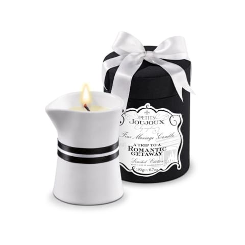 ⁨Petits Joujoux Fine Massage Candles - A Trip To A Romantic Getaway (190 g)⁩ at Wasserman.eu