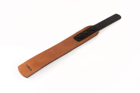 ⁨Packa sznurowana brązowa Primal Bond Whips⁩ w sklepie Wasserman.eu
