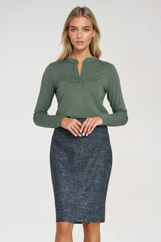 ⁨Bluzka polo ze stójką - oliwka - B195 (kolor oliwka, rozmiar 42)⁩ w sklepie Wasserman.eu