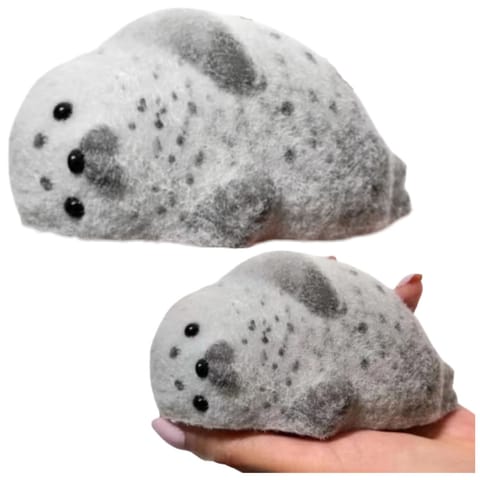 ⁨Gniotek Silikonowy Foka Z Sierścią Miękka Do Ugniatania Szara 12 cm⁩ w sklepie Wasserman.eu