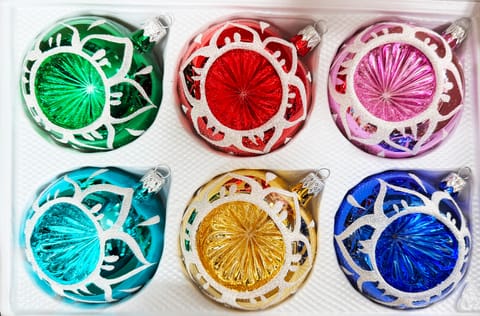 ⁨Bombki szklane 8cm reflektor 6szt Ręczna produkcja. Produkt PL (kolorowe, A)⁩ w sklepie Wasserman.eu