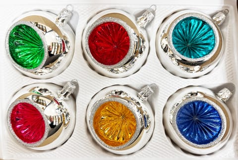 ⁨Bombki szklane 8cm reflektor 6szt Ręczna produkcja. Produkt PL (kolorowe, C)⁩ w sklepie Wasserman.eu