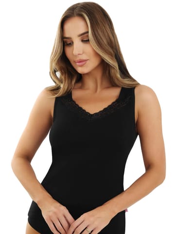 ⁨KOSZULKA EMILI JESS CZA (kolor czarny, rozmiar M)⁩ w sklepie Wasserman.eu