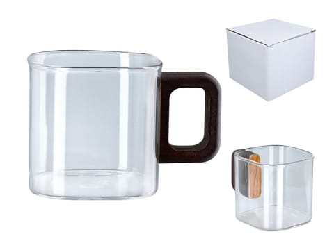 ⁨Kubek szklany z ozdobnym uchem, mini⁩ w sklepie Wasserman.eu