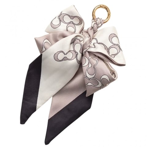 ⁨Brelok do kluczy elegancki wzór kokarda BRL373⁩ w sklepie Wasserman.eu