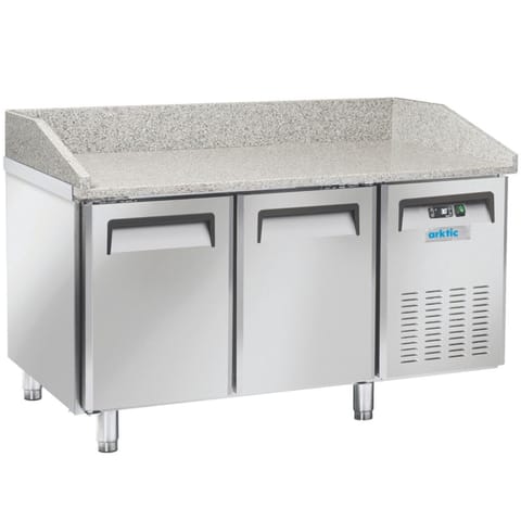 ⁨Stół chłodniczy do pizzy z granitowym blatem rantem 2-drzwiowy 128 l 210 W⁩ w sklepie Wasserman.eu