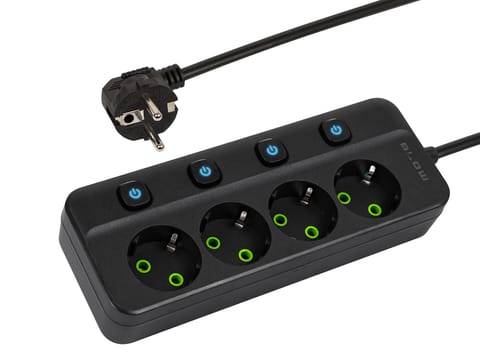 ⁨Przedłużacz sieciowy PS-480S 4-Gniazd 3m czarny 3x1mm⁩ w sklepie Wasserman.eu