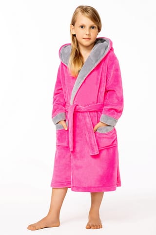 ⁨SZLAFROK ENVIE DELFINO FUXIA/GREY (kolor fuxia-grey, rozmiar 110-116)⁩ w sklepie Wasserman.eu