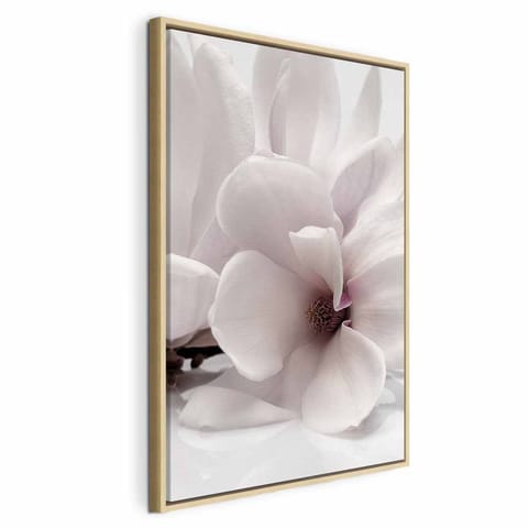 ⁨Obraz - Kwitnące światło (1-częściowy) pionowy (rozmiar 60x90, wykończenie W ramie drewnianej naturalnej)⁩ w sklepie Wasserman.eu