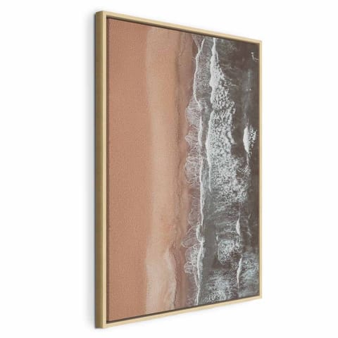 ⁨Obraz - Linia brzegu (1-częściowy) pionowy (rozmiar 60x90, wykończenie W ramie drewnianej naturalnej)⁩ w sklepie Wasserman.eu