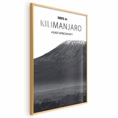 ⁨Plakat - Majestatyczny szczyt górski Kilimanjaro korona gór pejzaż górski (rozmiar 29.7x42, wykończenie Rama złota)⁩ w sklepie Wasserman.eu