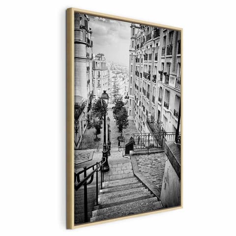 ⁨Obraz - Paryskie przedmieście (1-częściowy) pionowy (rozmiar 40x60, wykończenie W ramie drewnianej naturalnej)⁩ w sklepie Wasserman.eu