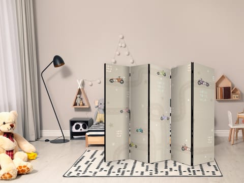 ⁨Parawan - Wyścig - kolorowe autka na drodze na beżowym tle w gwiazdki (rozmiar 225x172, wykończenie Dwustronny)⁩ w sklepie Wasserman.eu