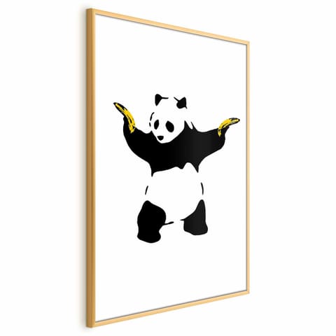 ⁨Plakat - Panda with Guns (rozmiar 29.7x42, wykończenie Rama złota)⁩ w sklepie Wasserman.eu