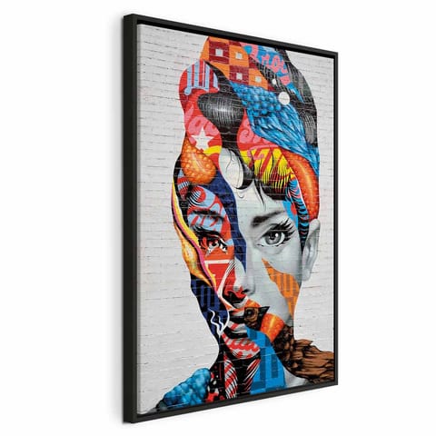 ⁨Obraz - Kobieta wyzwolona (rozmiar 80x120, wykończenie W ramie drewnianej czarnej)⁩ w sklepie Wasserman.eu