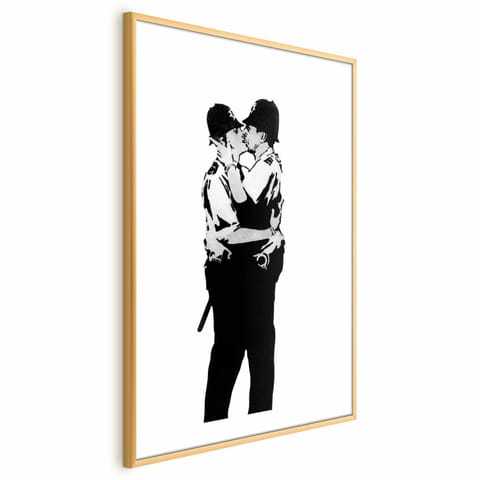 ⁨Plakat - Kissing Coppers (rozmiar 40x60, wykończenie Rama złota z marginesem)⁩ w sklepie Wasserman.eu
