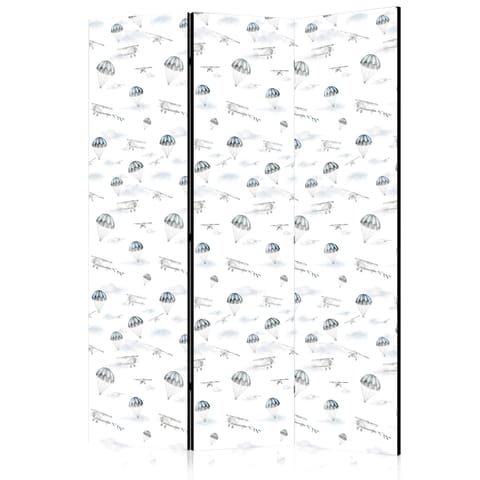 ⁨Parawan - Akwarela - pokaz samolotów na jasnym niebie z delikatnymi chmurkami (rozmiar 135x172, wykończenie Akustyczny)⁩ w sklepie Wasserman.eu