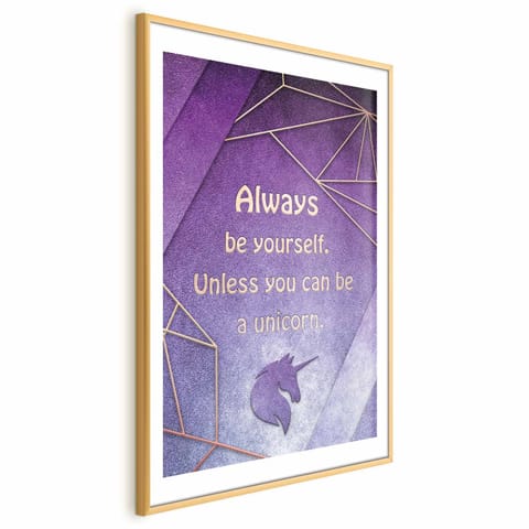 ⁨Plakat - Bądź sobą (rozmiar 29.7x42, wykończenie Rama złota z marginesem)⁩ w sklepie Wasserman.eu