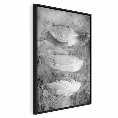 ⁨Obraz - Ulotna tajemnica (1-częściowy) pionowy (rozmiar 60x90, wykończenie W ramie drewnianej czarnej)⁩ w sklepie Wasserman.eu