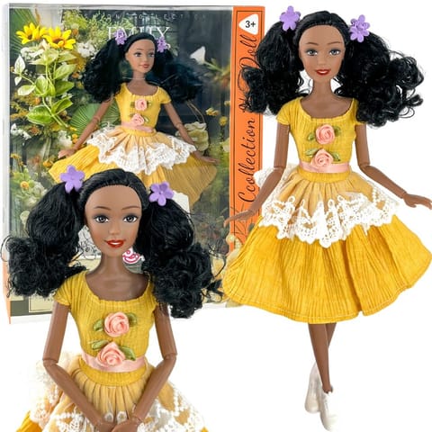 ⁨WOOPIE ROYAL Lalka Emi 32 cm Modny Strój i Piękne Czarne Włosy⁩ w sklepie Wasserman.eu