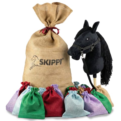⁨Zestaw Świąteczny Hobby Horse - The Best of Skippi - z czarnym koniem⁩ w sklepie Wasserman.eu