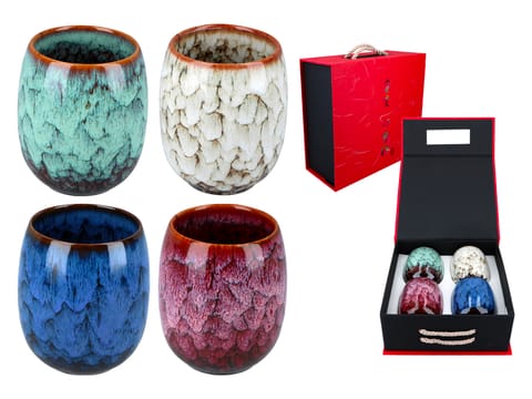 ⁨Kpl. 4 kubków ceramicznych w pudełku prezentowym⁩ w sklepie Wasserman.eu