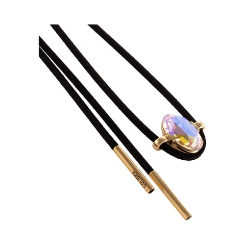 ⁨Bransoletka zamszowy, czarny rzemyk ze średnim, owalnym kryształem Primero (B24/LAT/80AU)⁩ w sklepie Wasserman.eu