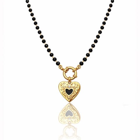 ⁨Naszyjnik stal szlachetna pozłacana 14k złotem, czarne koraliki, SERCE w sercu NST2247⁩ w sklepie Wasserman.eu