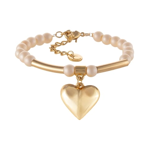 ⁨Bransoletka z satynowych perełek z zawieszką w kształcie pękatego serduszka (B25/KOR/92/1AU)⁩ w sklepie Wasserman.eu