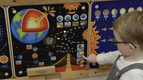 ⁨MASTERKIDZ Tablica Edukacyjna Ziemia Montessori⁩ w sklepie Wasserman.eu