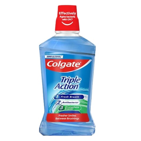 ⁨Colgate Triple Action Płyn do Płukania Jamy Ustnej 500 ml⁩ w sklepie Wasserman.eu