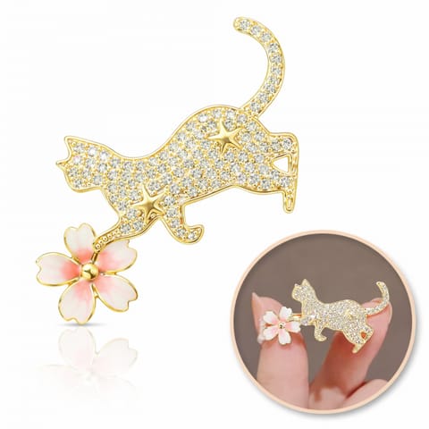 ⁨Broszka ozdobna emaliowana - kotek z kwiatkiem BZ211⁩ w sklepie Wasserman.eu